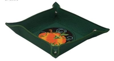 LEE'S SMALL GREEN SNAP TRAY Self finishing by Lee's Needlearts