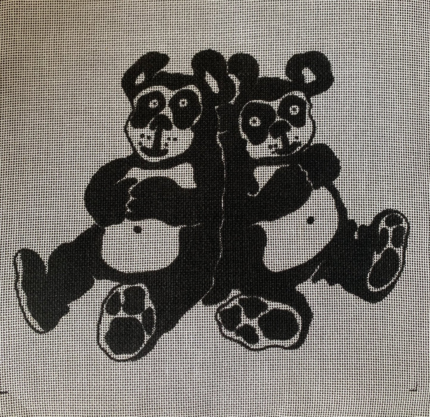 CLEARANCE - C-KAM02 - BLACK AND WHITE BEARS
