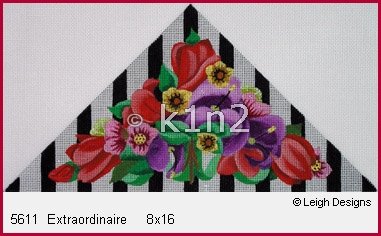 L5611-Extraordinaire Triangle by Leigh Designs